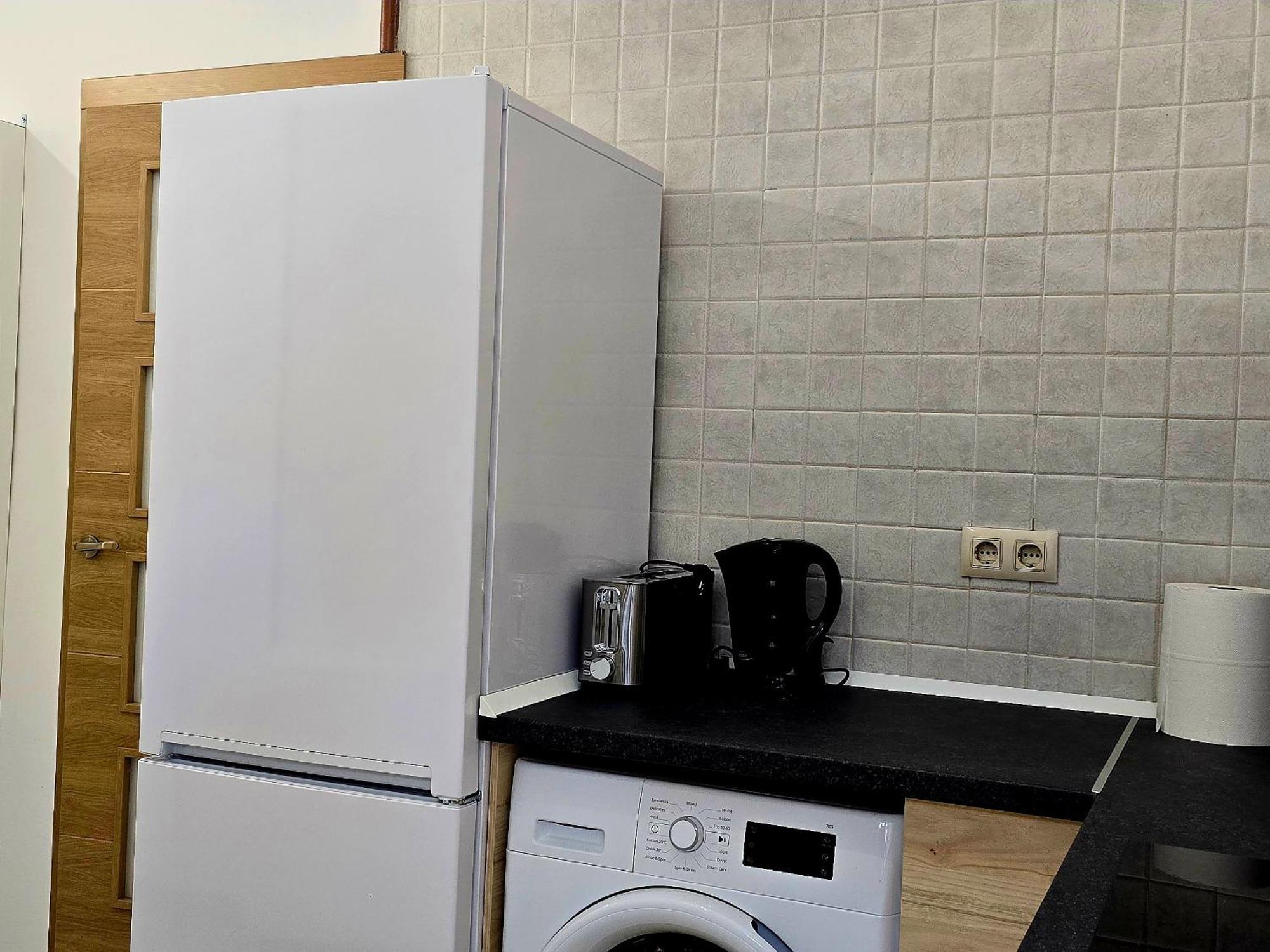 Apartamentos,Puerta De Bisagra-Parking Gratis توليدو المظهر الخارجي الصورة