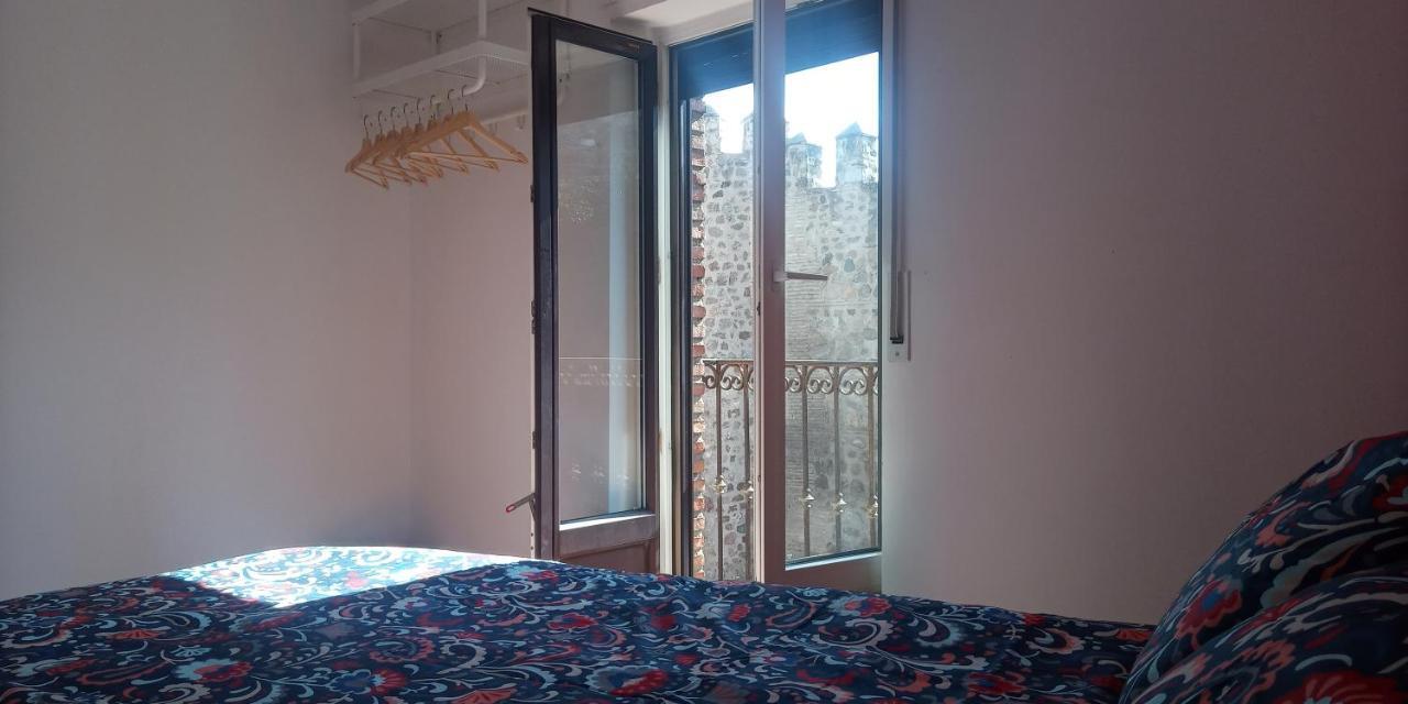 Apartamentos,Puerta De Bisagra-Parking Gratis توليدو المظهر الخارجي الصورة