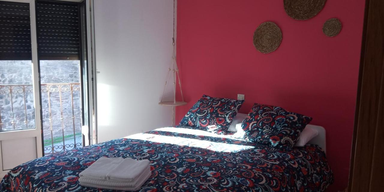Apartamentos,Puerta De Bisagra-Parking Gratis توليدو المظهر الخارجي الصورة