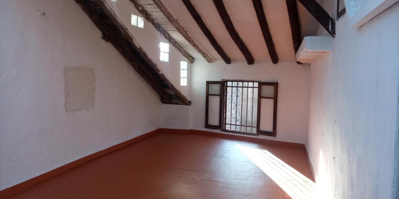 Puerta De Bisagra-Parking Gratis- Con 2 Habitaciones توليدو المظهر الخارجي الصورة